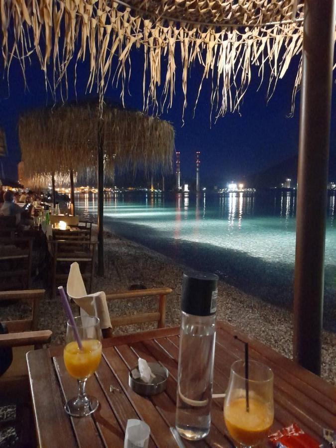 Maria Guesthouse Aliveri Ngoại thất bức ảnh